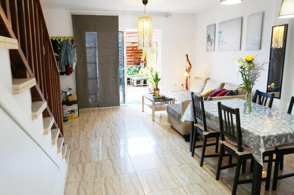 Hotel Casa La Sonrisa Shared House El Médano Exteriér fotografie